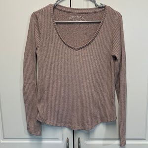 Super Soft AE V-neck Sweater